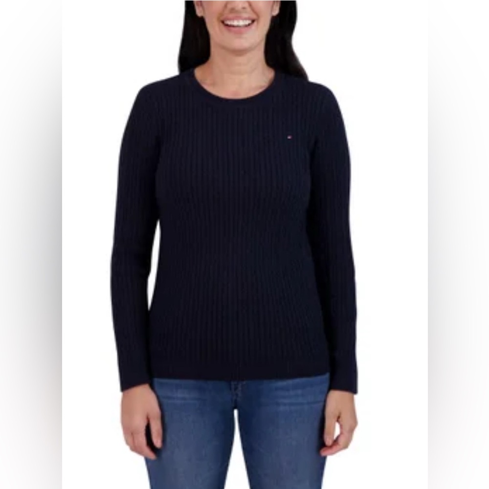 ✨ Tommy Hilfiger Cable Knit Sweater – Classic Closet Staple ✨NWT